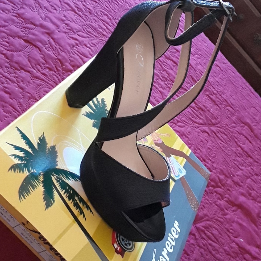 Dress shoes